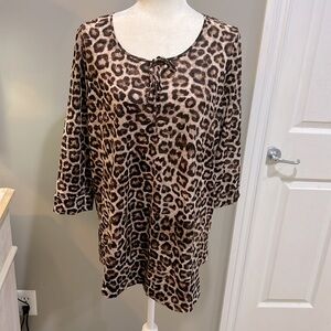 NWOT CHICO’s Sleeve Hi-Low Cheetah Print Blouse - 2